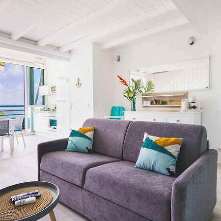 Le Touloublue - Tres Bel Appartement Face A La Mer Sainte-Anne  Exteriör bild