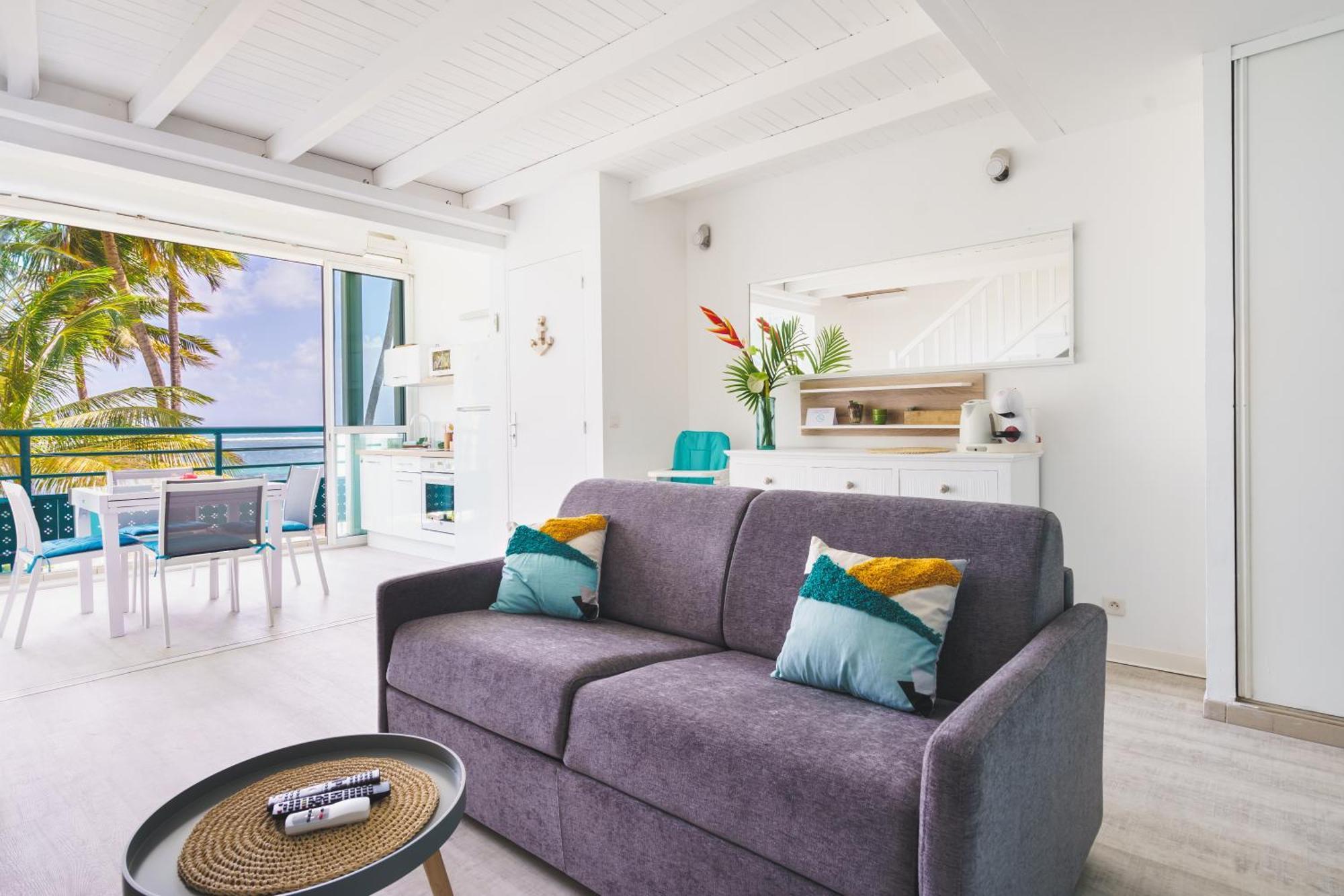 Le Touloublue - Tres Bel Appartement Face A La Mer Sainte-Anne  Exteriör bild